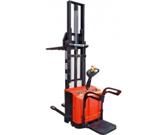 Штабелер самоходный Grost SHED 15/16, 1500 Грузоподъемность, 1600 Высота подъема, 1150 Длина вил